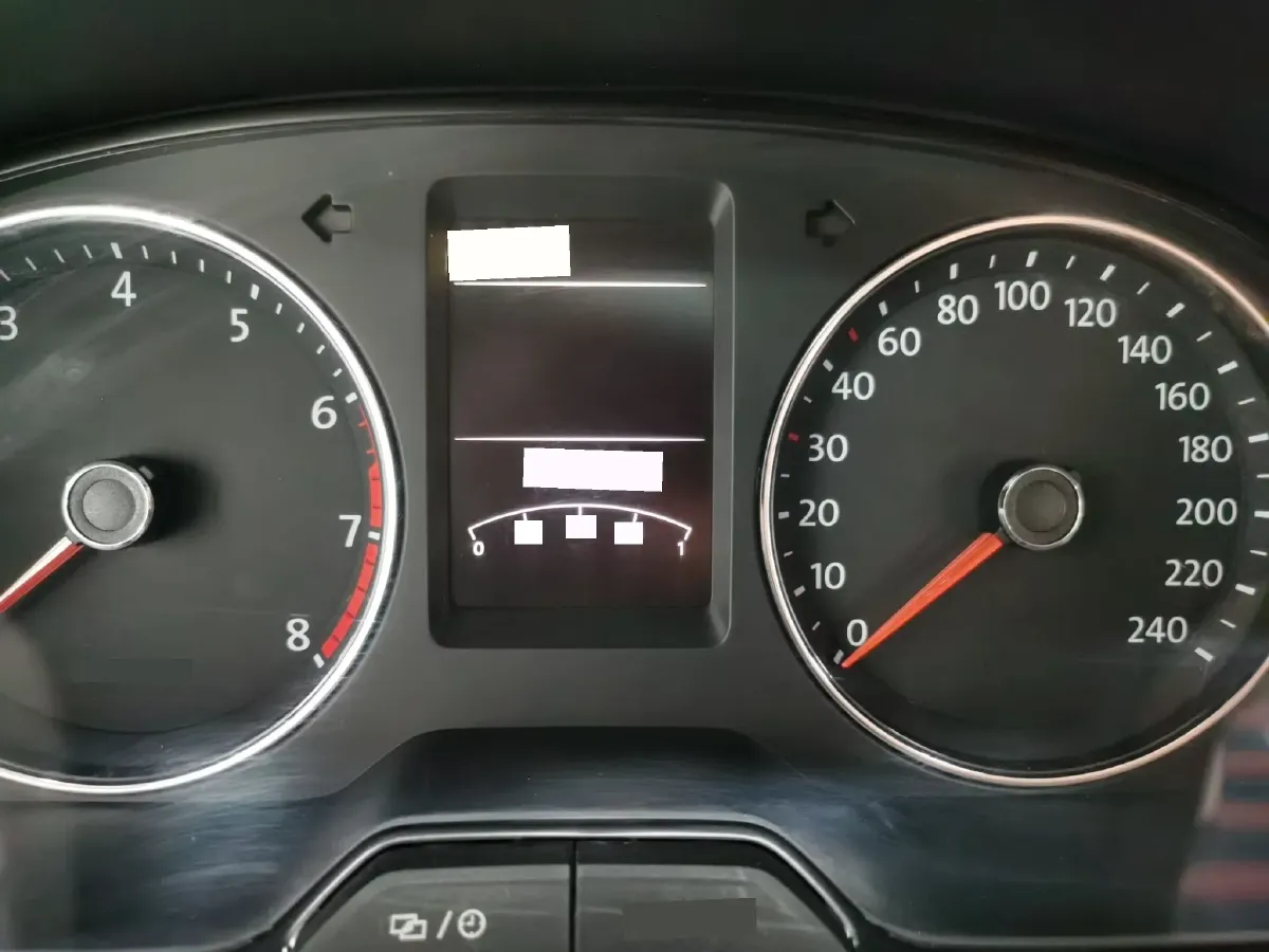 2014 Volkswagen Cross Lavida 1.4T 131HP L4 7DCT,autocango,china used car exporter,china ev exporter,chinese used car exporter,chinese used ev exporter