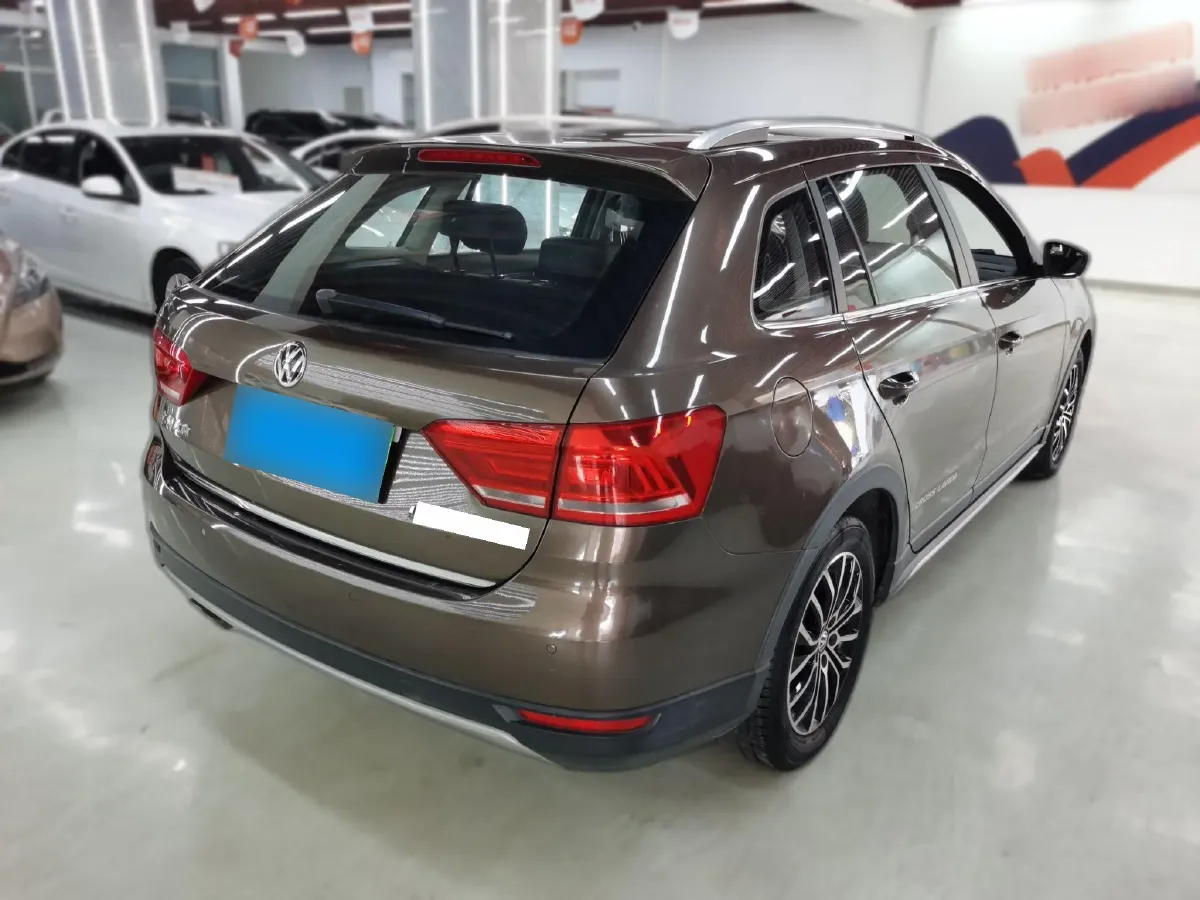 2014 Volkswagen Cross Lavida 1.4T 131HP L4 7DCT,autocango,china used car exporter,china ev exporter,chinese used car exporter,chinese used ev exporter