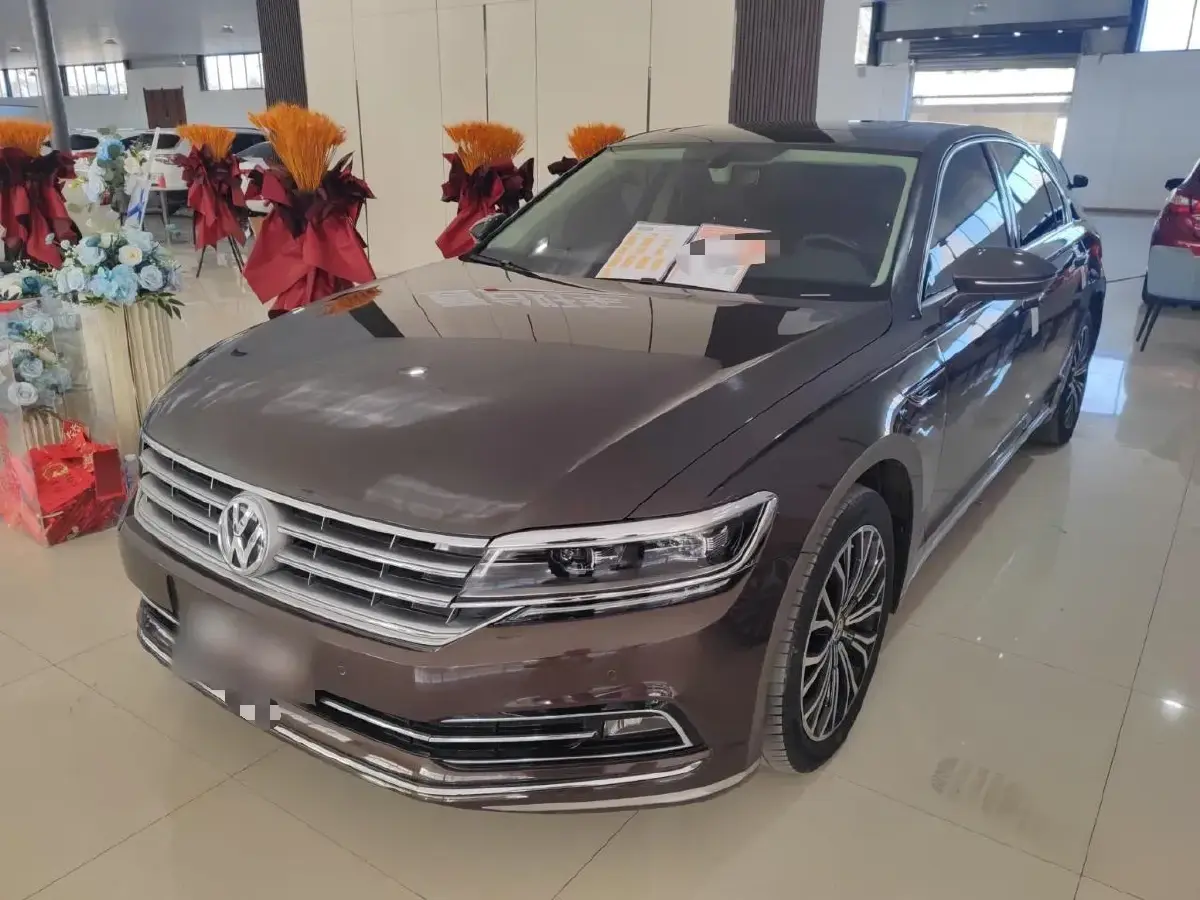 2019 Volkswagen Phideon 2.0T 224HP L4 7DCT