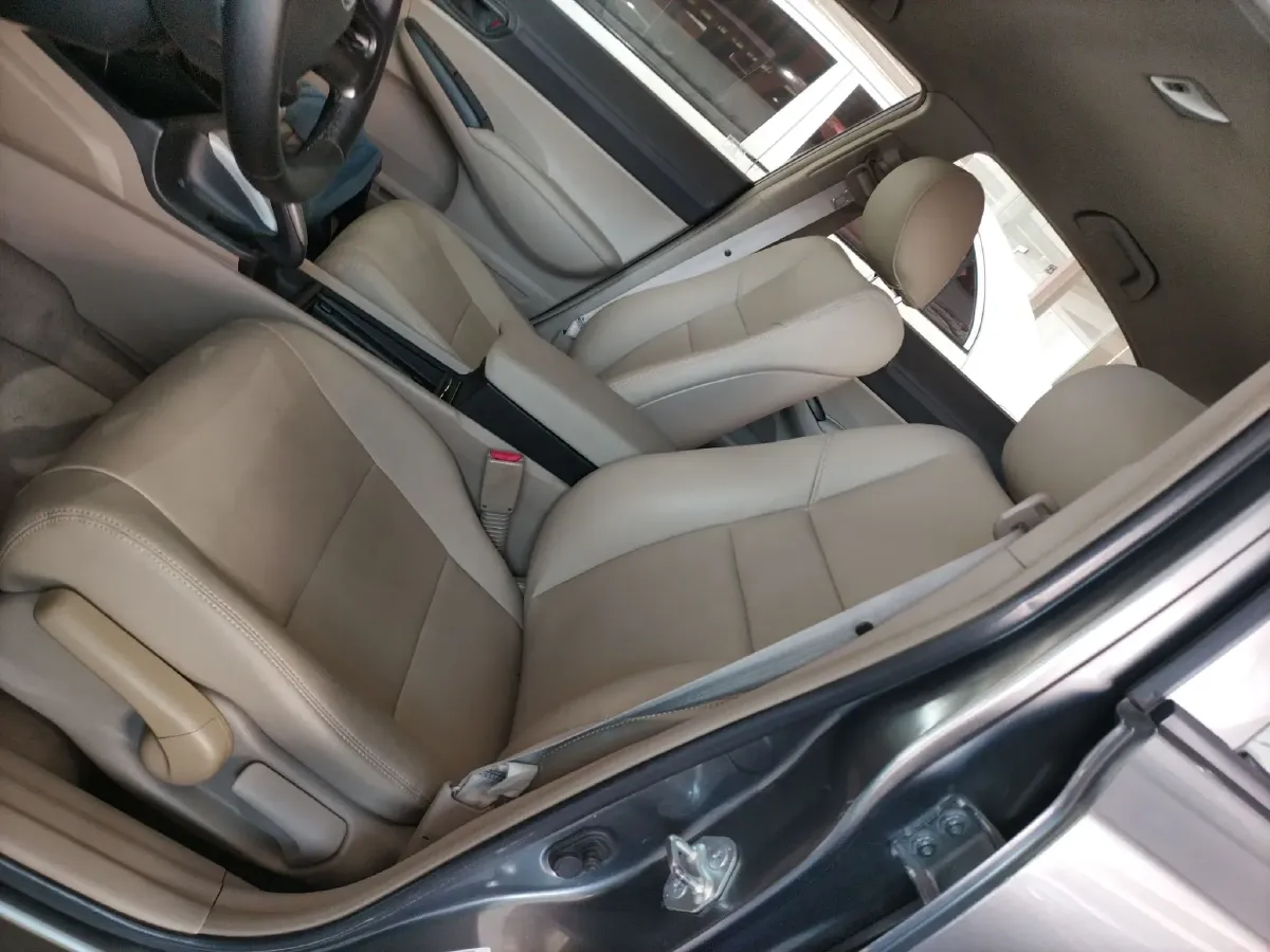 2012 Ciimo Ciimo 1.8L 140HP L4 5AT,autocango,china used car exporter,china ev exporter,chinese used car exporter,chinese used ev exporter