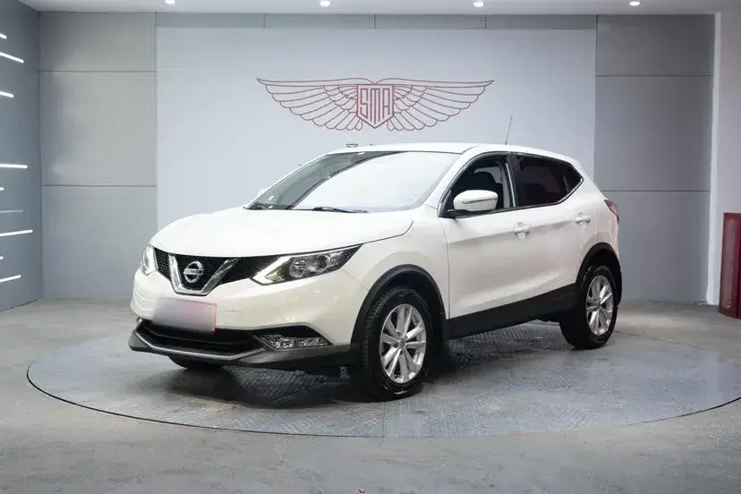 2016 Nissan Qashqai 2.0L 150HP L4 CVT