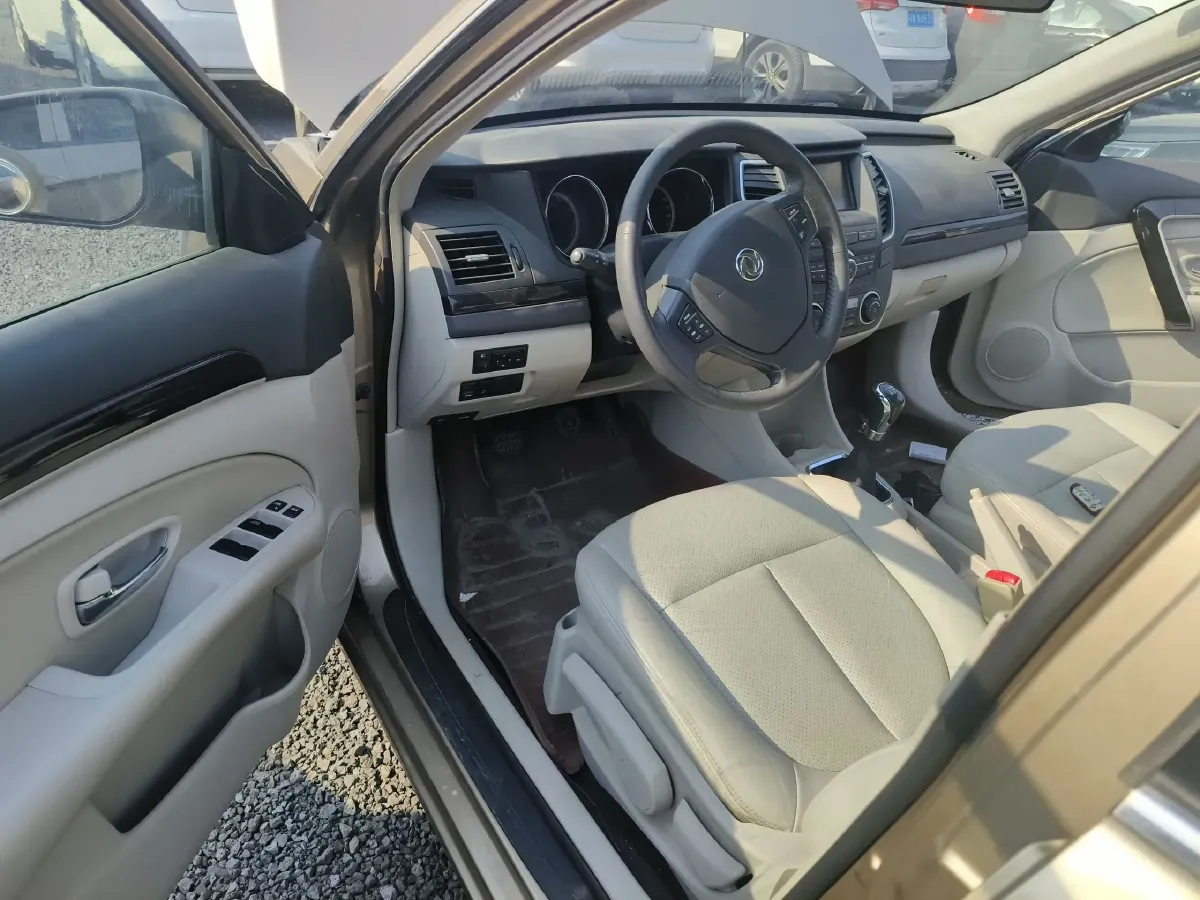 2016 DongFeng Aeolus A60 1.5L 116HP L4 5MT,autocango,china used car exporter,china ev exporter,chinese used car exporter,chinese used ev exporter