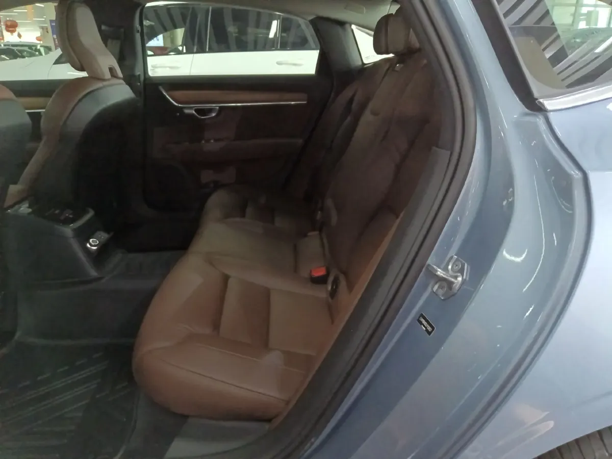 2020 Volvo S90 PHEV 2.0T 320HP L4 8AT PHEV 11.6KWH,autocango,china used car exporter,china ev exporter,chinese used car exporter,chinese used ev exporter