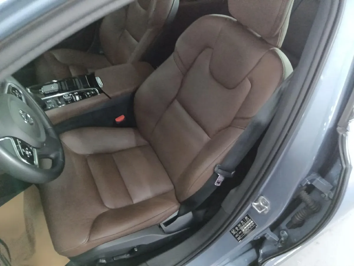 2020 Volvo S90 PHEV 2.0T 320HP L4 8AT PHEV 11.6KWH,autocango,china used car exporter,china ev exporter,chinese used car exporter,chinese used ev exporter