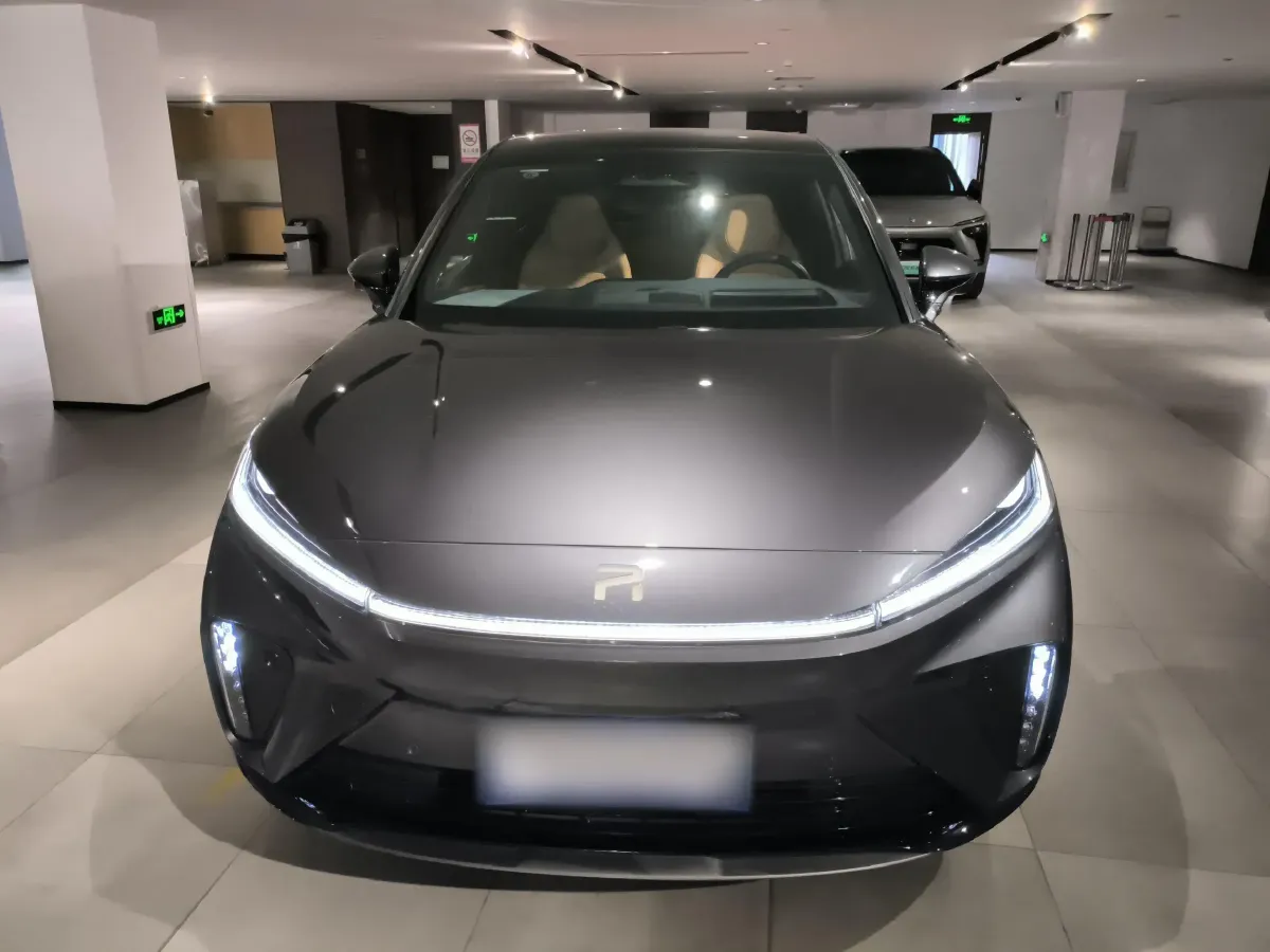 2024 Rising Auto R7 BEV 77KWH,autocango,china used car exporter,china ev exporter,chinese used car exporter,chinese used ev exporter