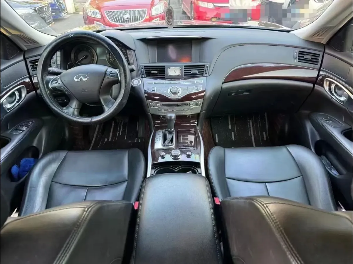 2015 Infiniti Q70 2.5L 222HP V6 7AT,autocango,china used car exporter,china ev exporter,chinese used car exporter,chinese used ev exporter