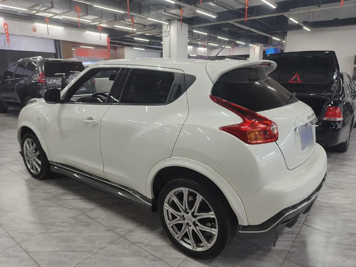 2014 Infiniti ESQ 1.6L 116HP L4 CVT,autocango,china used car exporter,china ev exporter,chinese used car exporter,chinese used ev exporter