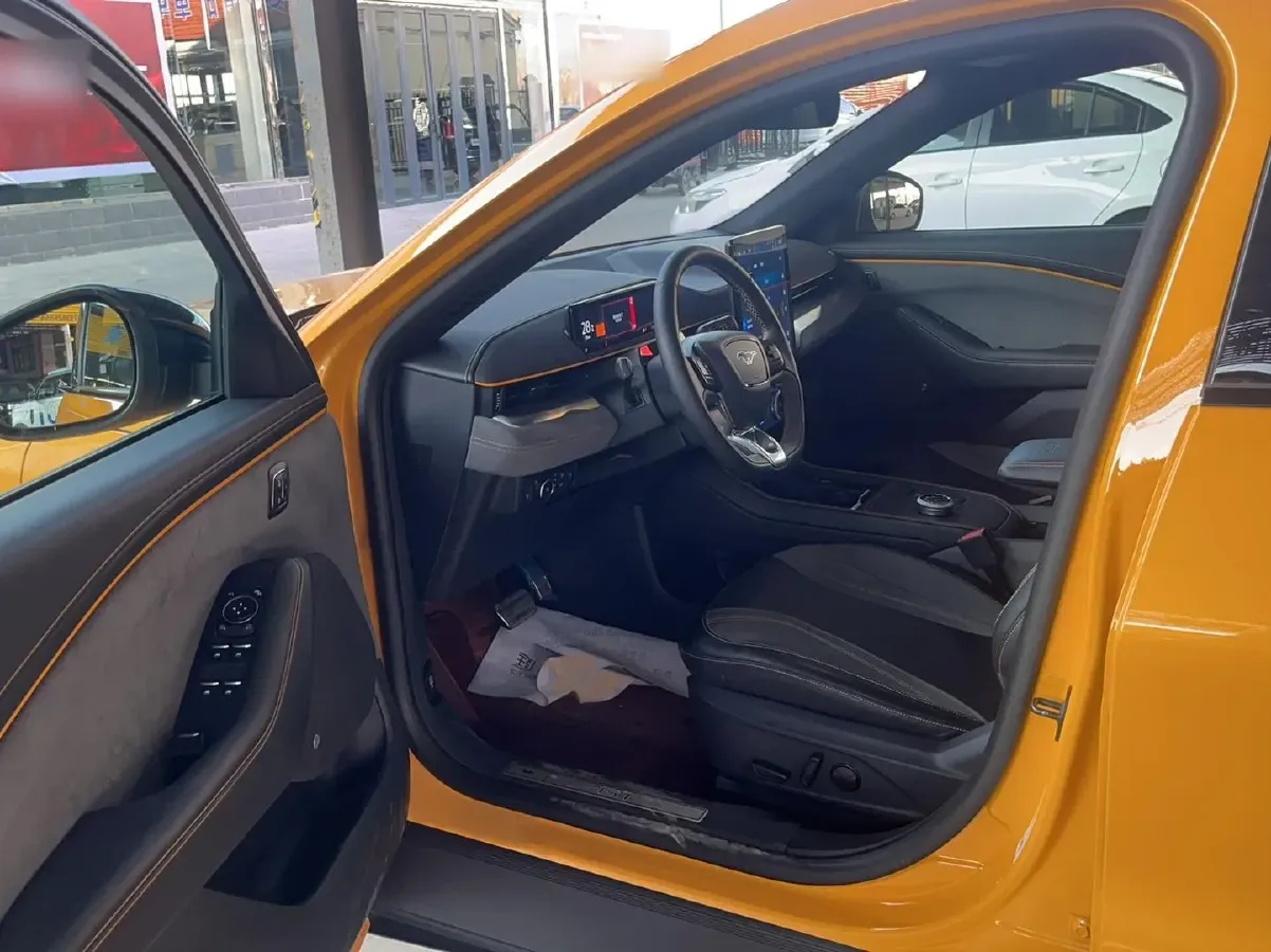 2024 Ford Mustang Mach-E BEV 80.3KWH,autocango,china used car exporter,china ev exporter,chinese used car exporter,chinese used ev exporter