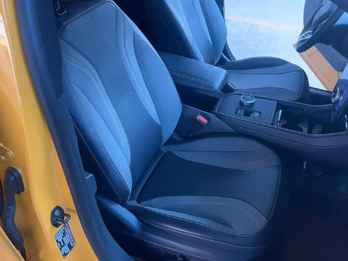 2024 Ford Mustang Mach-E BEV 80.3KWH,autocango,china used car exporter,china ev exporter,chinese used car exporter,chinese used ev exporter