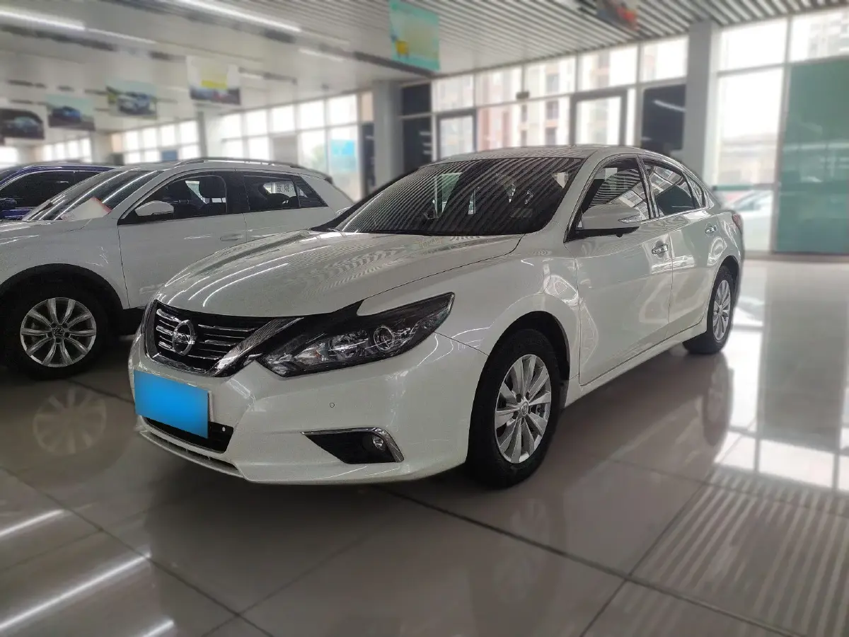 2016 Nissan Teana 2.0L 150HP L4 CVT
