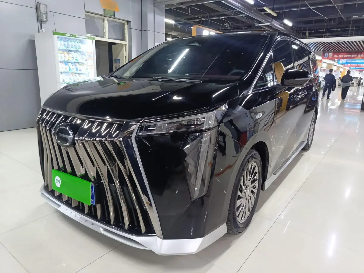 2023 GAC Trumpchi M8 2.0T 252HP L4 8AT