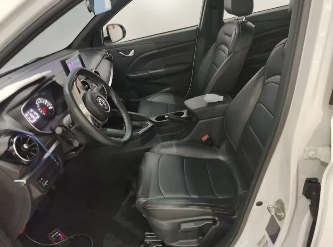 2022 DongFeng Fengon Fengon 500 1.5L 116HP L4 CVT,autocango,china used car exporter,china ev exporter,chinese used car exporter,chinese used ev exporter