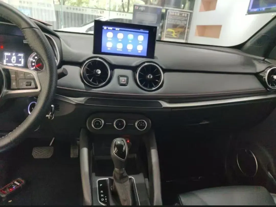 2022 DongFeng Fengon Fengon 500 1.5L 116HP L4 CVT,autocango,china used car exporter,china ev exporter,chinese used car exporter,chinese used ev exporter