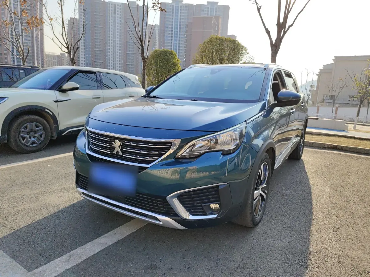 2017 Peugeot 5008 1.8T 204HP L4 6AT