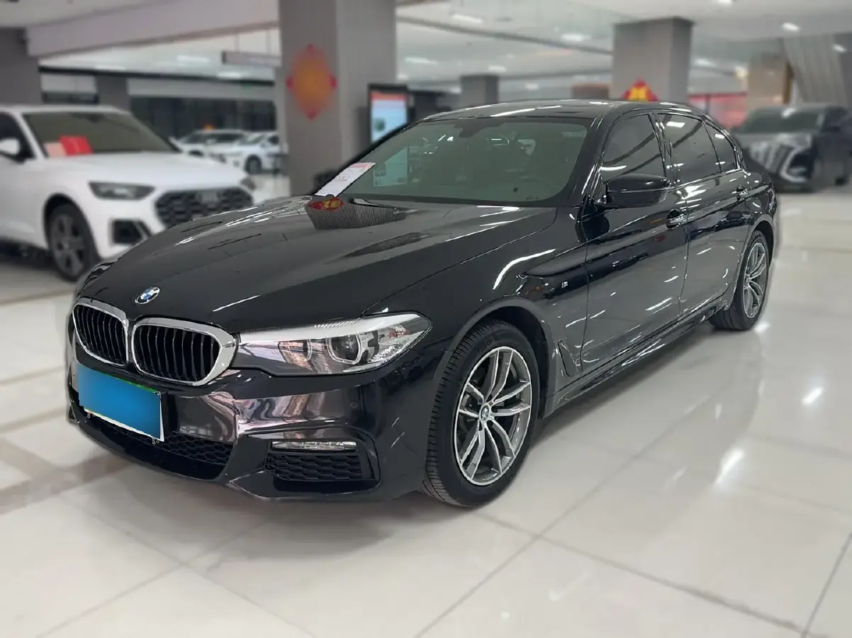 2018 BMW 5 Series 2.0T 184HP L4 8AT
