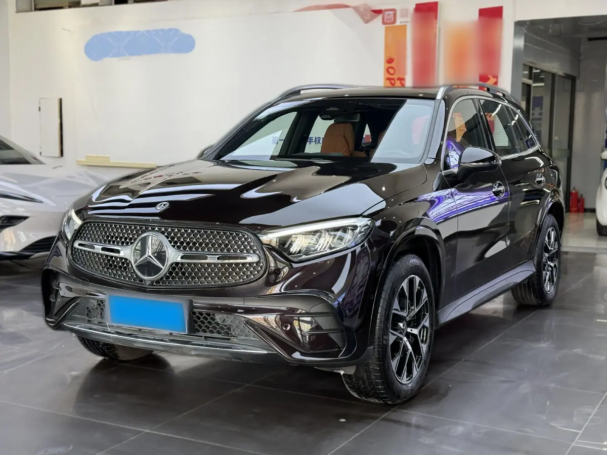 2023 Mercedes-Benz GLC Class 2.0T 204HP L4 9AT