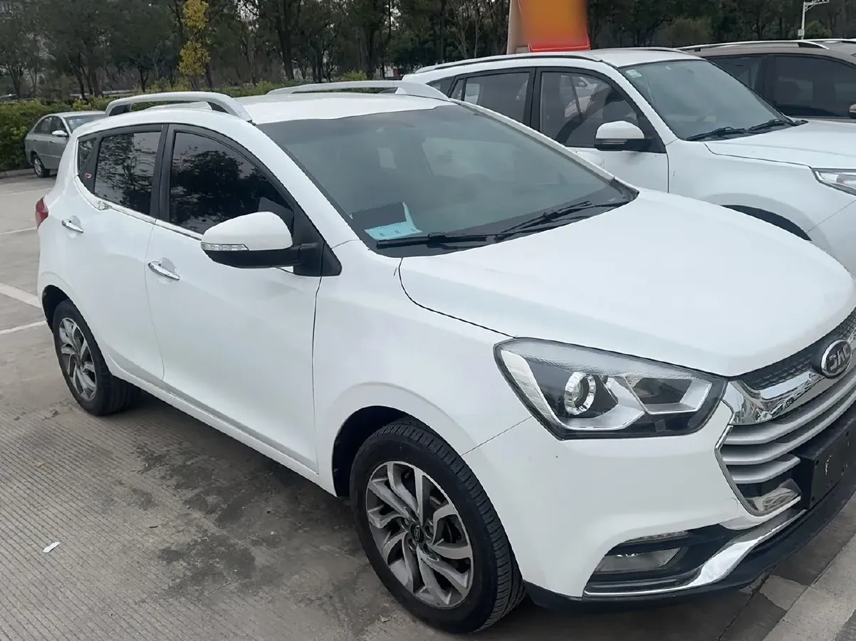 2017 JAC Refine S2 1.5L 113HP L4 5MT,autocango,china used car exporter,china ev exporter,chinese used car exporter,chinese used ev exporter