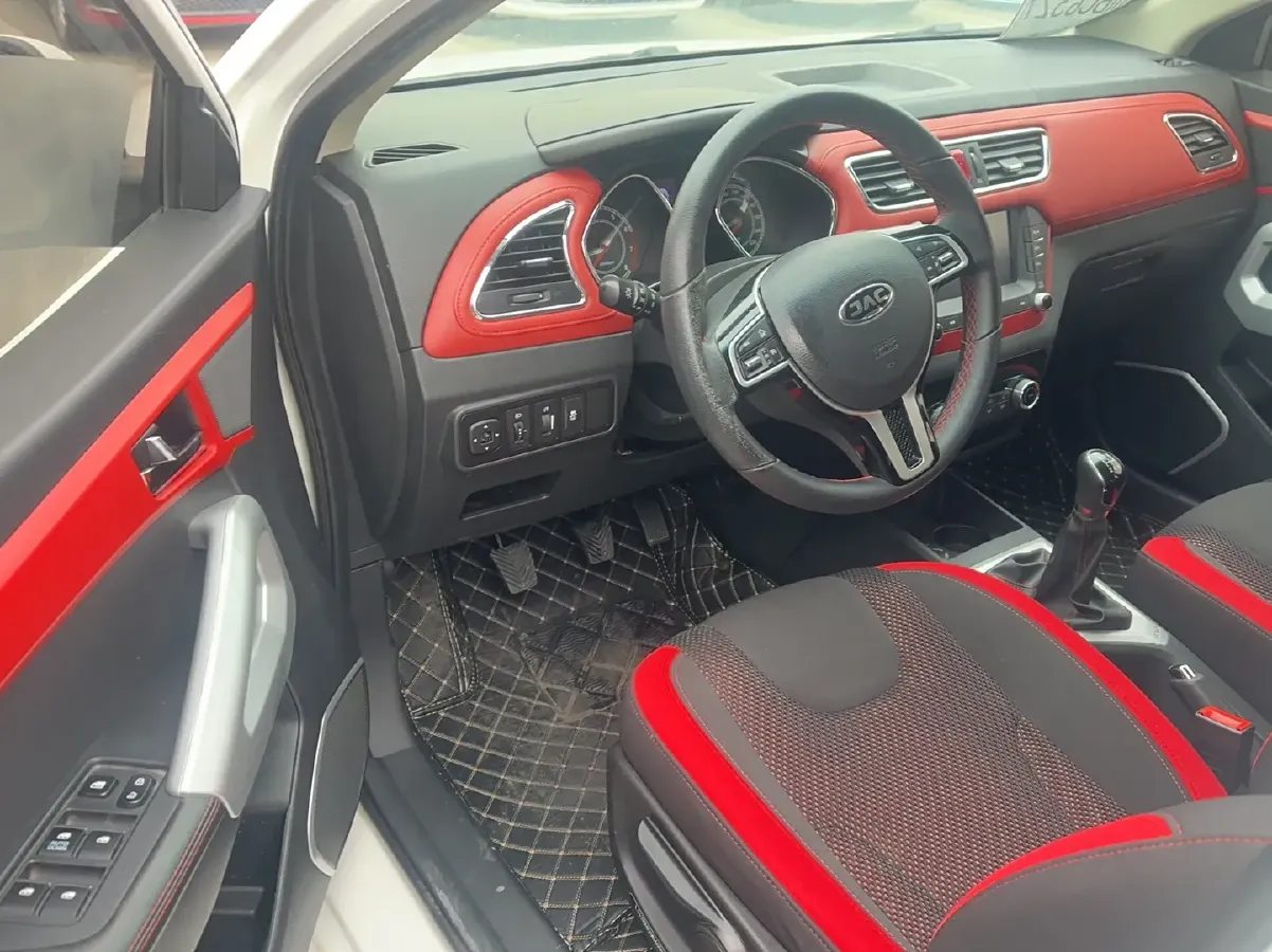 2017 JAC Refine S2 1.5L 113HP L4 5MT,autocango,china used car exporter,china ev exporter,chinese used car exporter,chinese used ev exporter