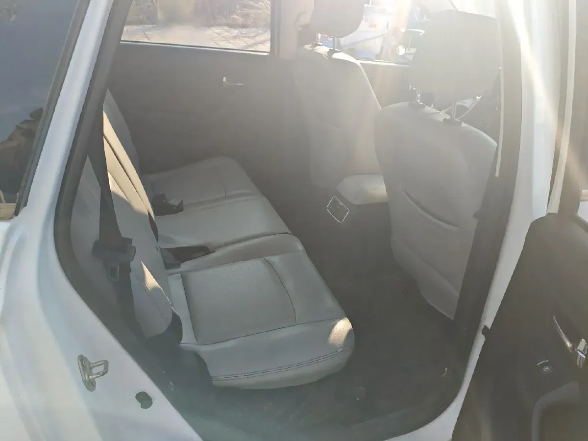 2017 BAIC Hyosow S3 1.5L 113HP L4 5MT,autocango,china used car exporter,china ev exporter,chinese used car exporter,chinese used ev exporter