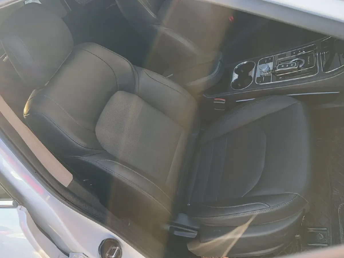 2016 Zotye T600 2.0T 190HP L4 6DCT,autocango,china used car exporter,china ev exporter,chinese used car exporter,chinese used ev exporter