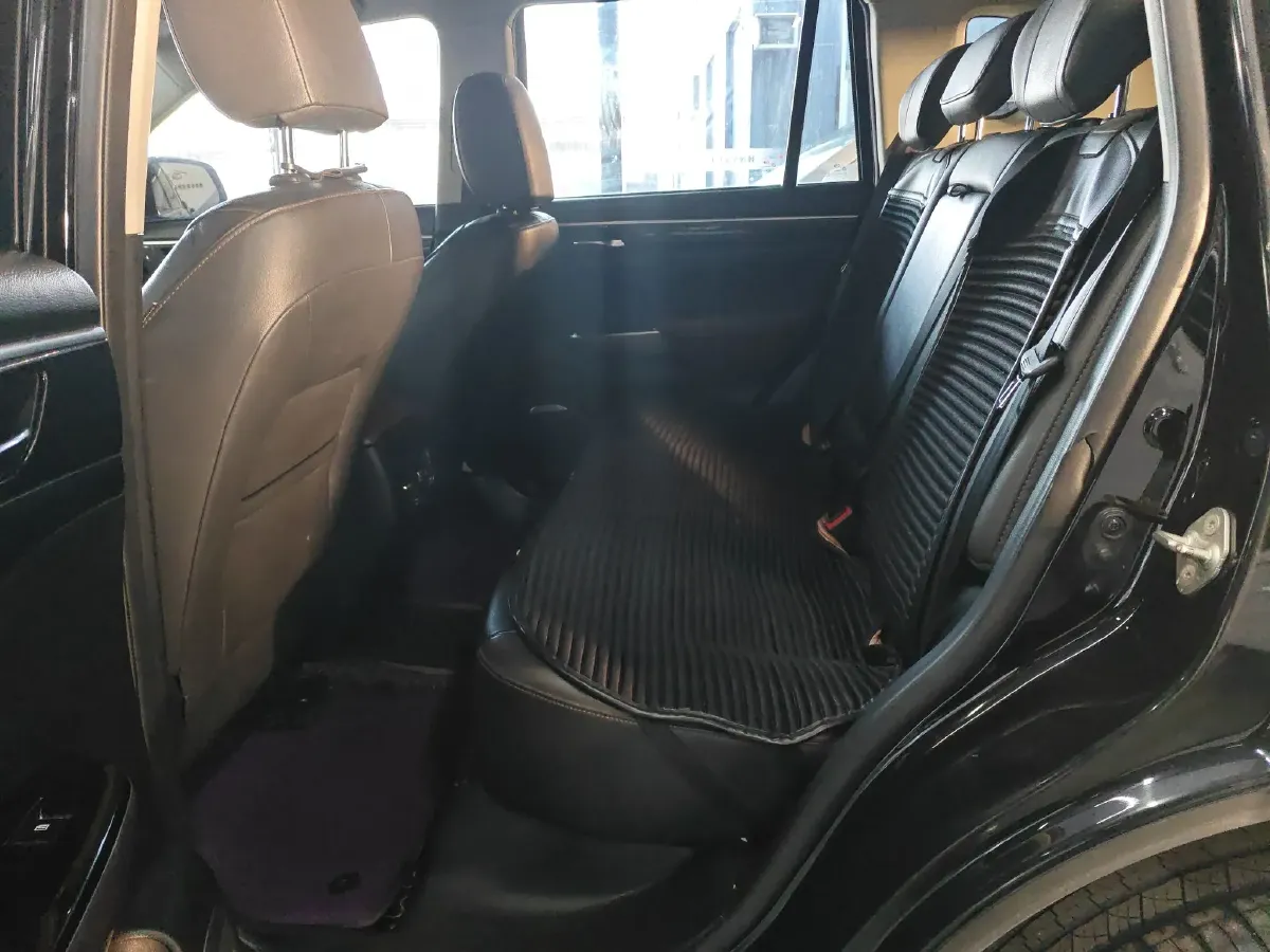 2017 GAC Trumpchi GS7 1.8T 188HP L4 6AT,autocango,china used car exporter,china ev exporter,chinese used car exporter,chinese used ev exporter