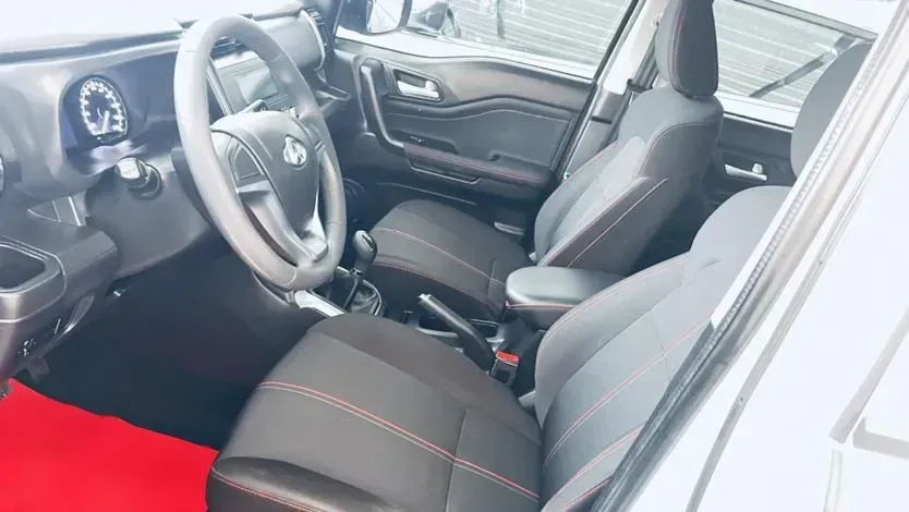 2018 ChangAn Oshan X70A 1.5L 107HP L4 5MT,autocango,china used car exporter,china ev exporter,chinese used car exporter,chinese used ev exporter