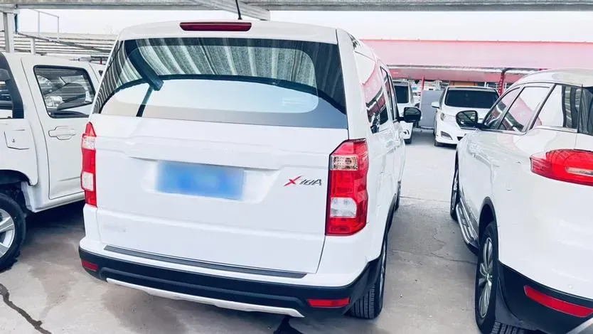 2018 ChangAn Oshan X70A 1.5L 107HP L4 5MT,autocango,china used car exporter,china ev exporter,chinese used car exporter,chinese used ev exporter
