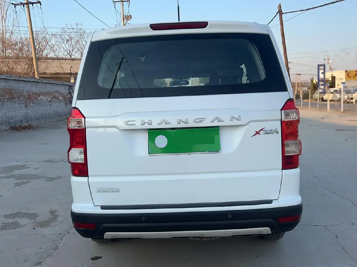 2018 ChangAn Oshan X70A 1.5L 107HP L4 5MT,autocango,china used car exporter,china ev exporter,chinese used car exporter,chinese used ev exporter