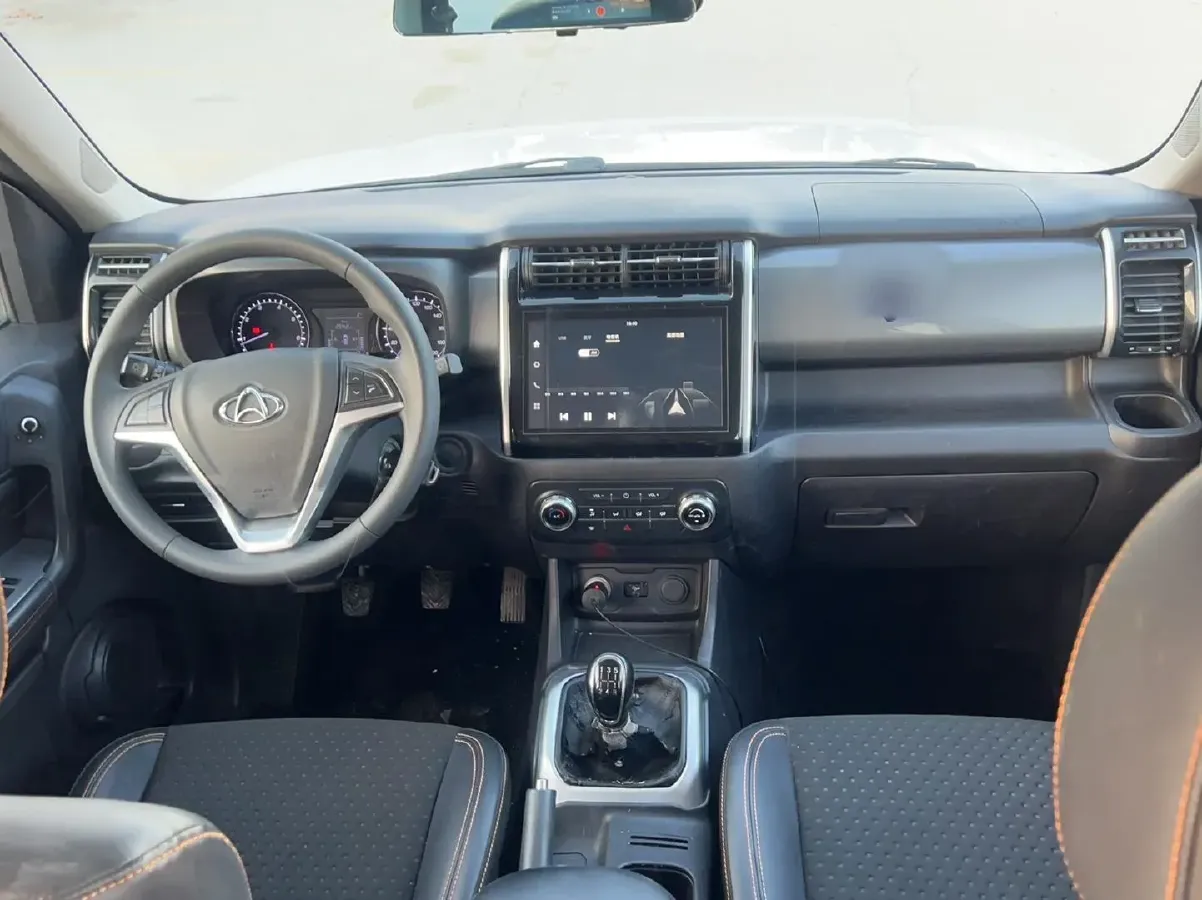 2018 ChangAn Oshan X70A 1.5L 107HP L4 5MT,autocango,china used car exporter,china ev exporter,chinese used car exporter,chinese used ev exporter