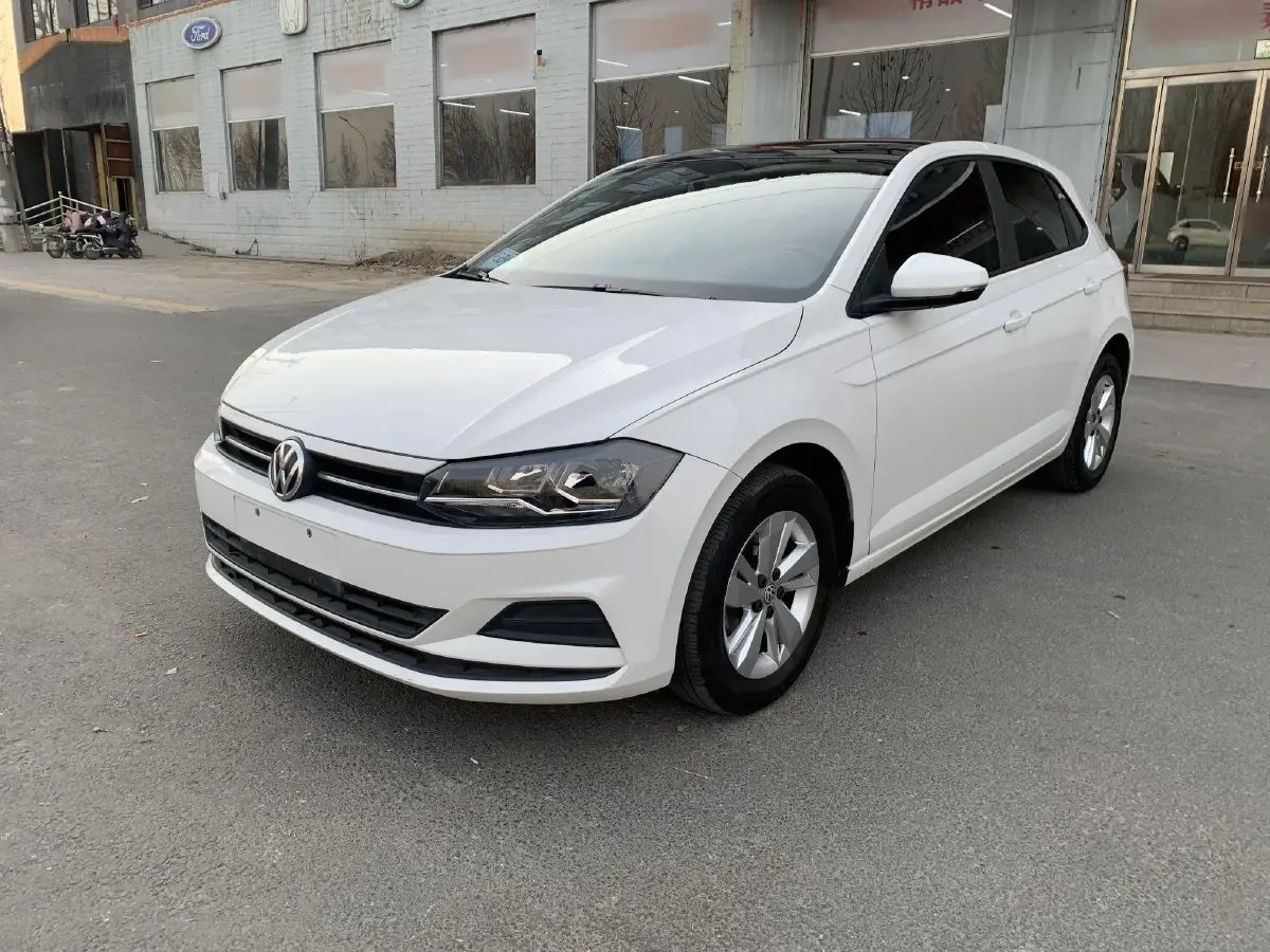 2019 Volkswagen Polo 1.5L 113HP L4 6AT