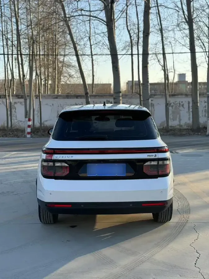 2019 BaoJun RM-5 1.5T 147HP L4 6MT,autocango,china used car exporter,china ev exporter,chinese used car exporter,chinese used ev exporter