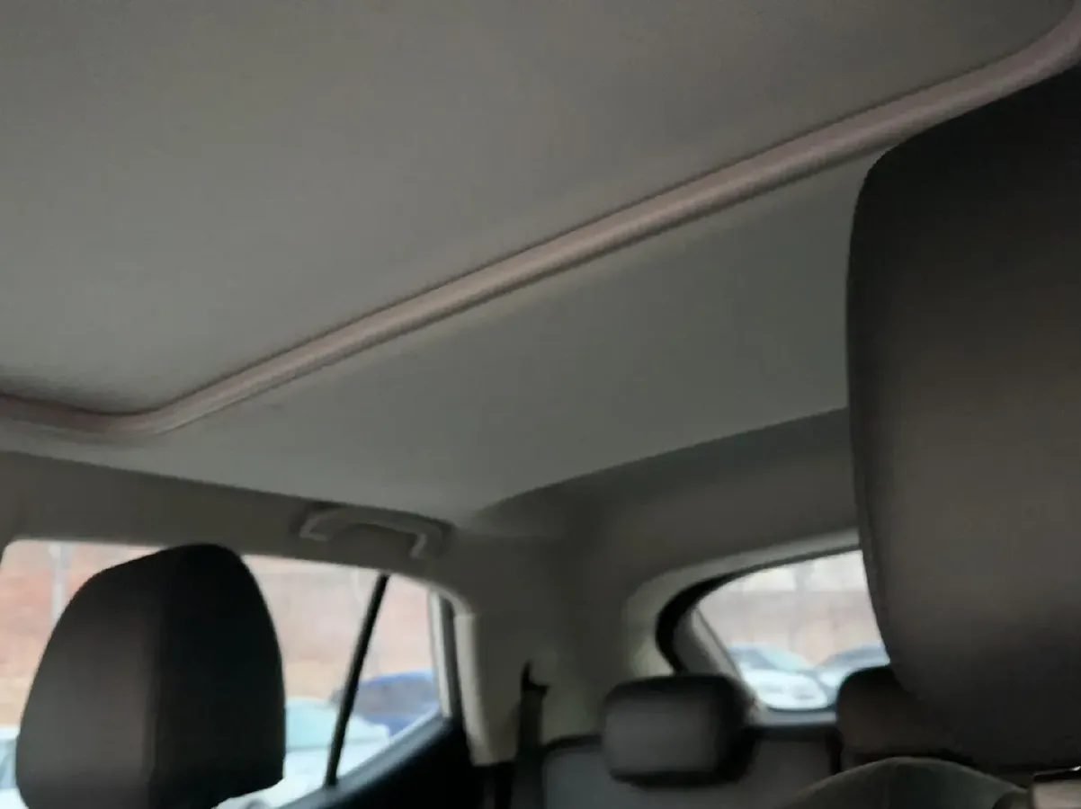 2021 Soueast DX5 1.5L 120HP L4 5MT,autocango,china used car exporter,china ev exporter,chinese used car exporter,chinese used ev exporter