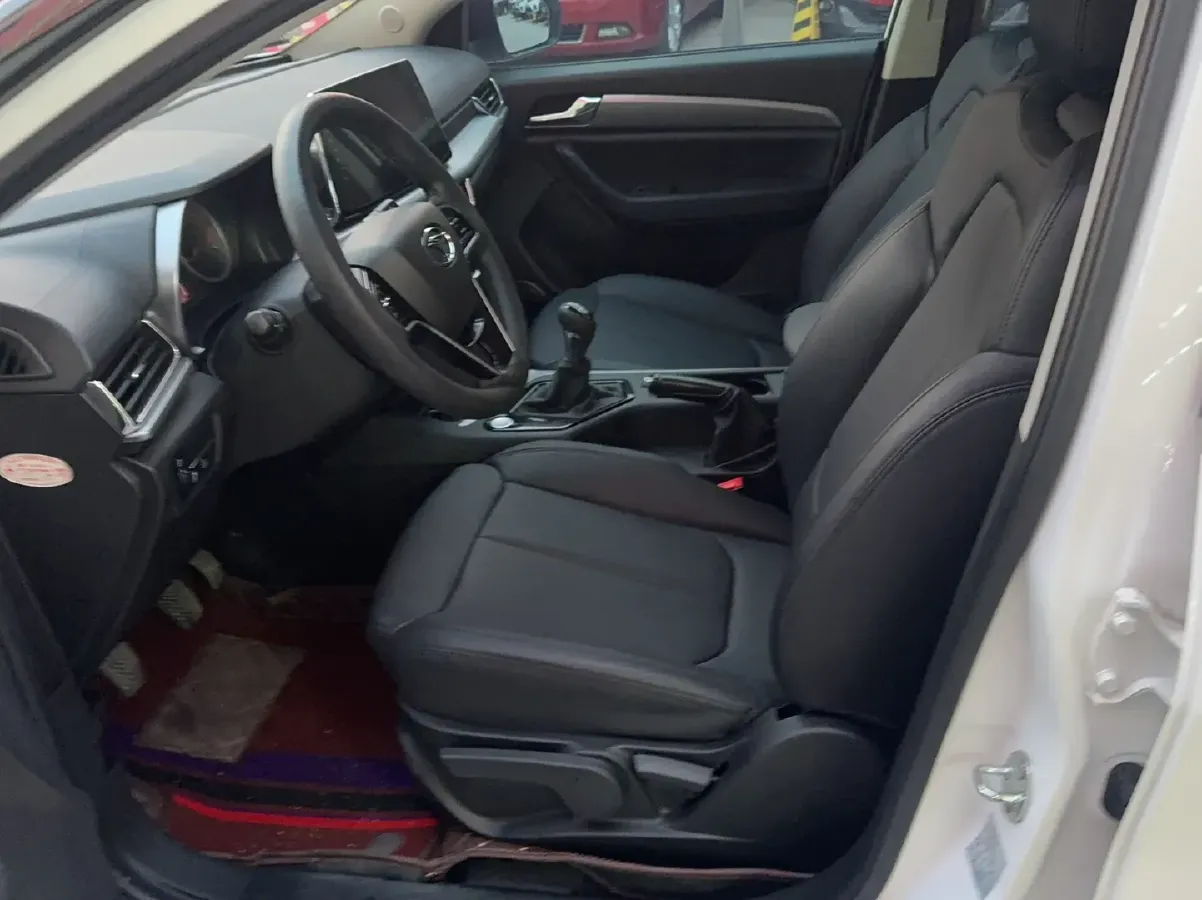 2021 Soueast DX5 1.5L 120HP L4 5MT,autocango,china used car exporter,china ev exporter,chinese used car exporter,chinese used ev exporter