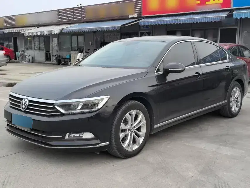 2019 Volkswagen Magotan 2.0T 186HP L4 7DCT