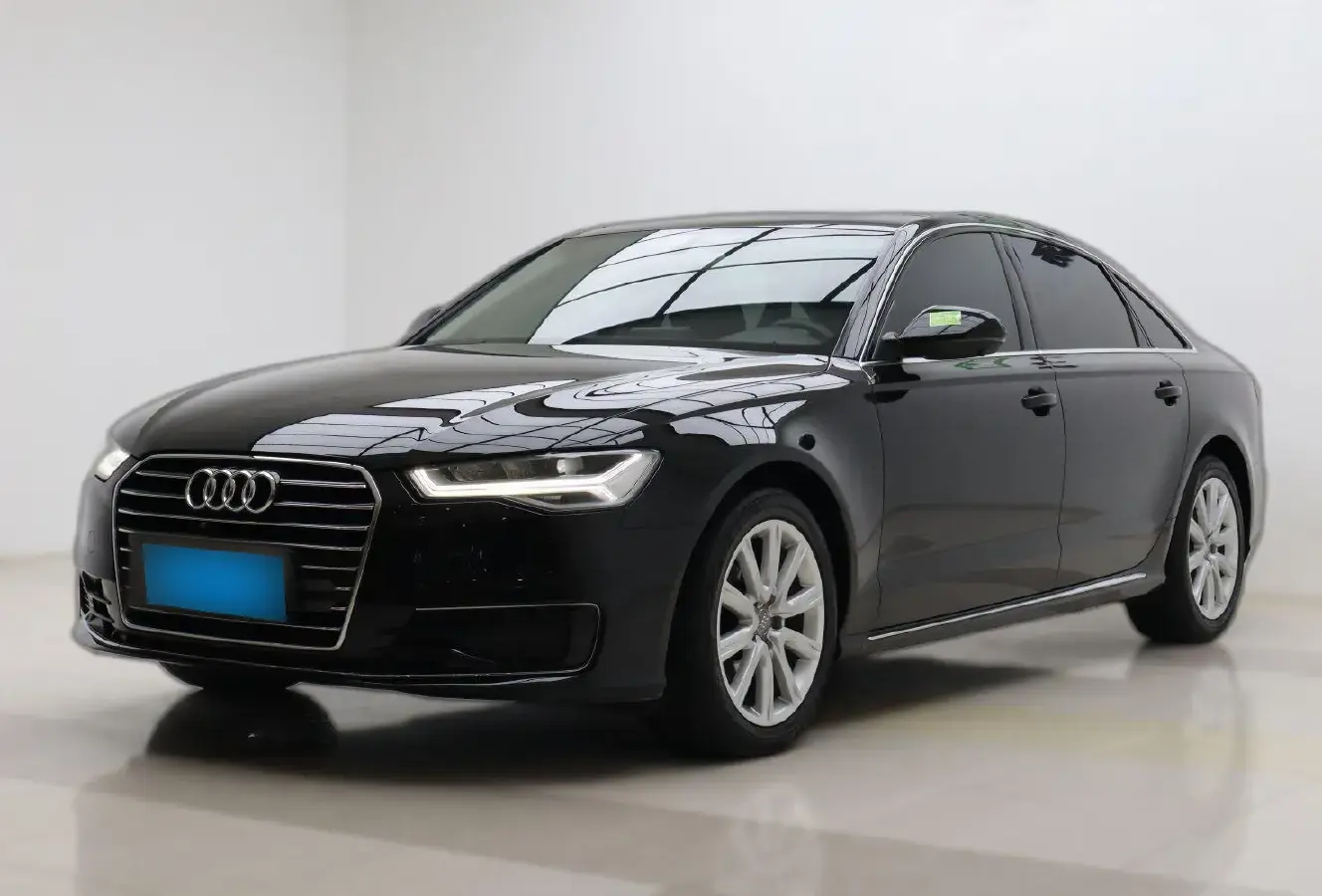 2018 Audi A6L 1.8T 190HP L4 7DCT