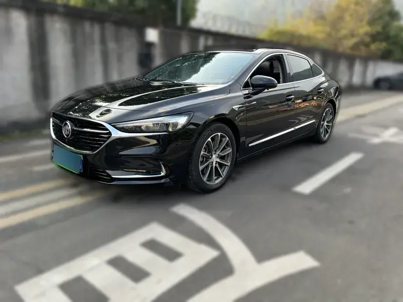 2019 Buick Larcosse 2.0T 241HP L4 9AT