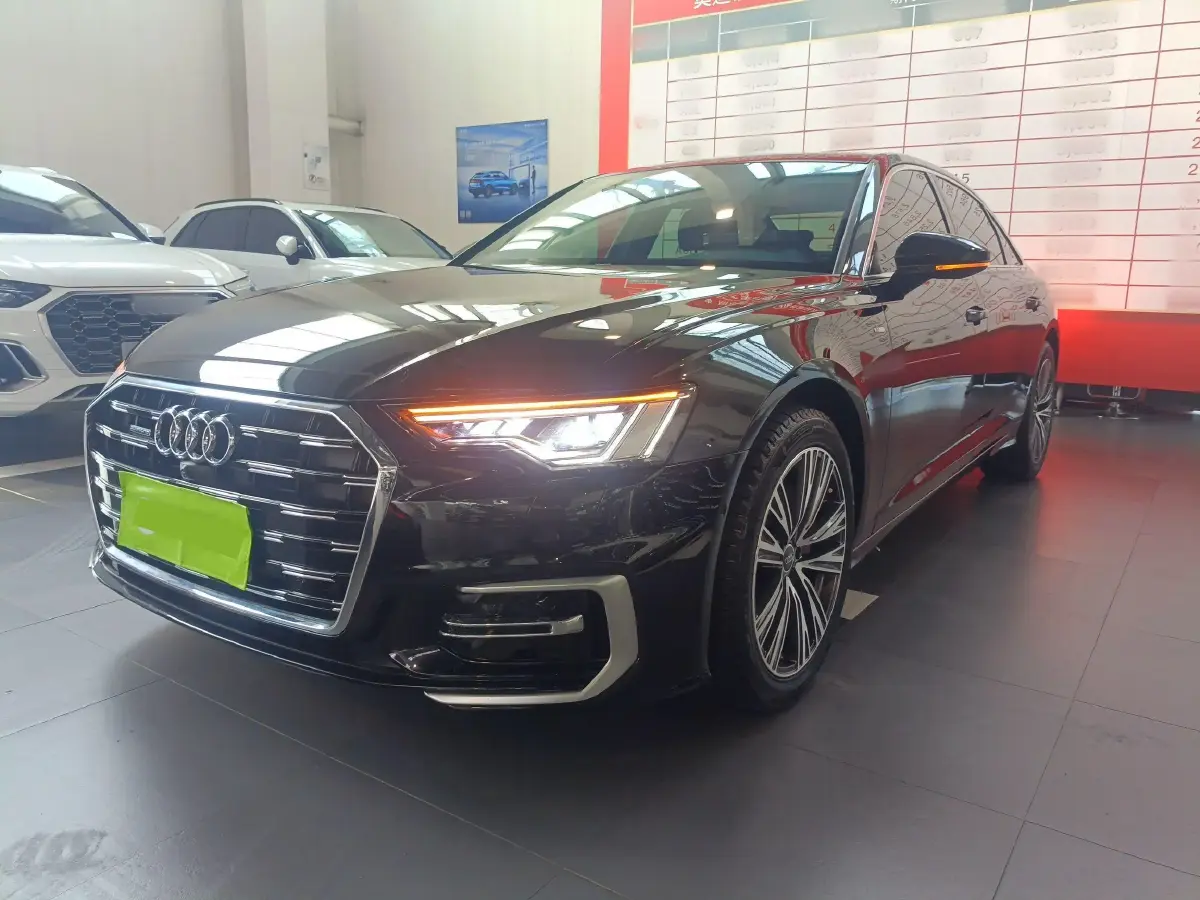 2023 Audi A6L 2.0T 245HP L4 7DCT