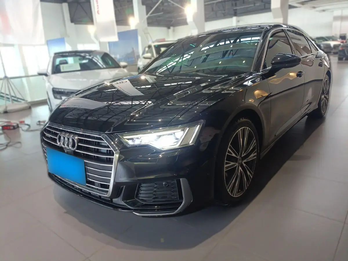 2021 Audi A6L 2.0T 224HP L4 7DCT