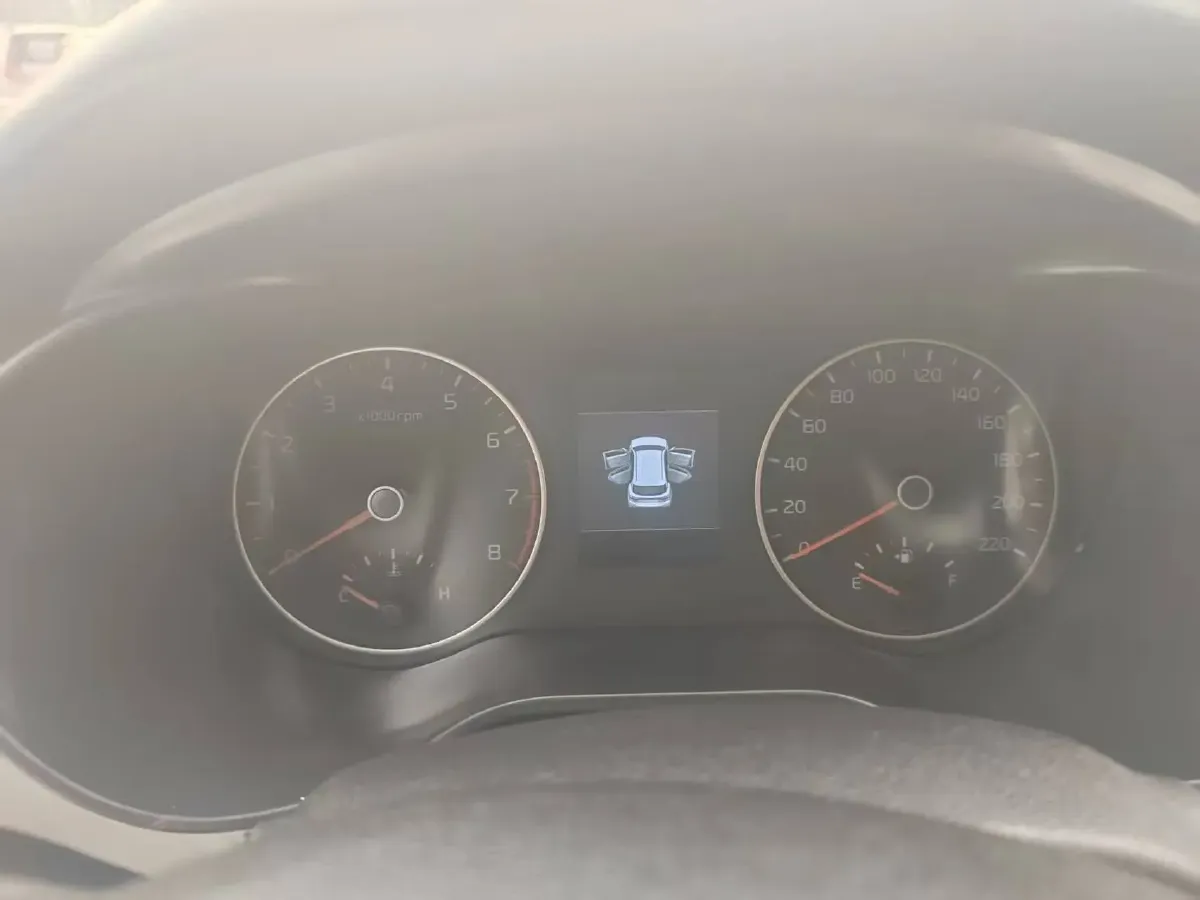 2017 Kia KX Cross 1.4L 100HP L4 6AT,autocango,china used car exporter,china ev exporter,chinese used car exporter,chinese used ev exporter