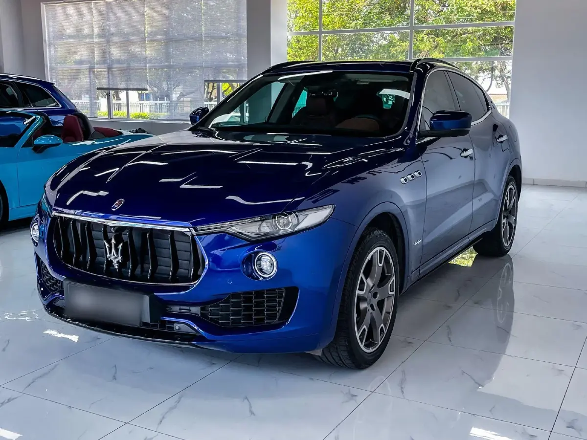 2018 Maserati Levante 3.0T 350HP V6 8AT