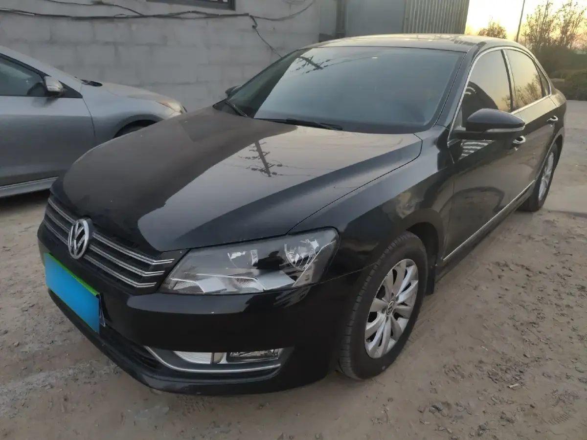 2013 Volkswagen Passat 1.8T 160HP L4 7DCT