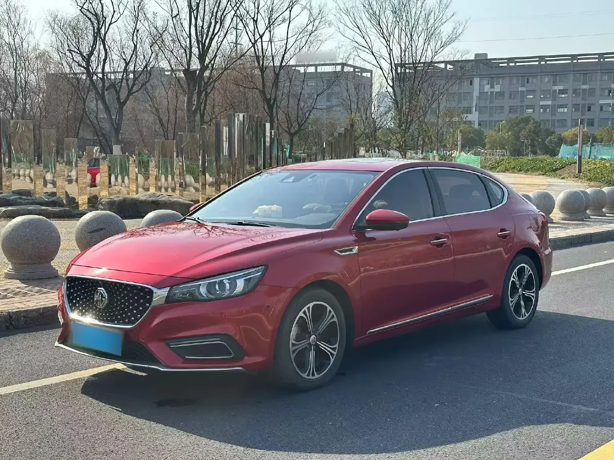 2018 MG 6 1.0T 125HP L3 2AT PHEV 9.1KWH