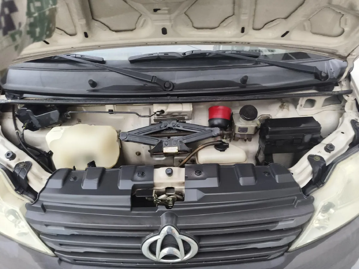 2015 ChangAn Kaicene ZhiXing 3 1.2L 98HP L4 5MT,autocango,china used car exporter,china ev exporter,chinese used car exporter,chinese used ev exporter