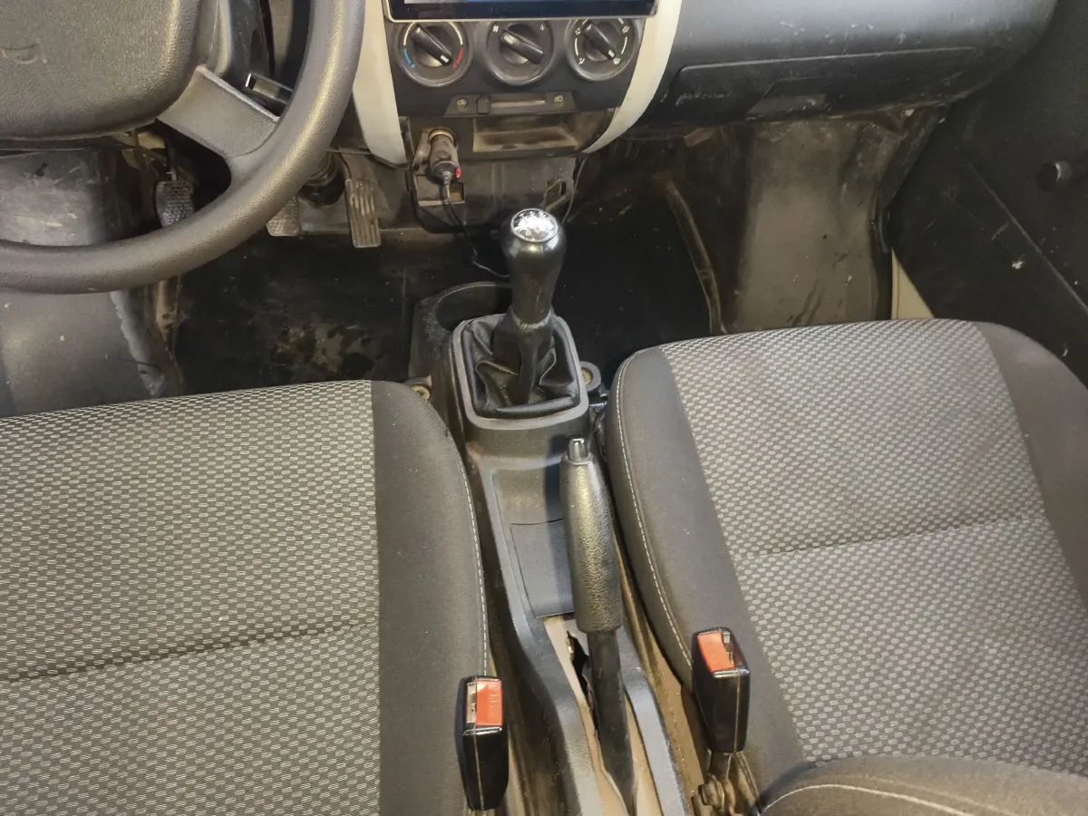 2015 ChangAn Kaicene ZhiXing 3 1.2L 98HP L4 5MT,autocango,china used car exporter,china ev exporter,chinese used car exporter,chinese used ev exporter