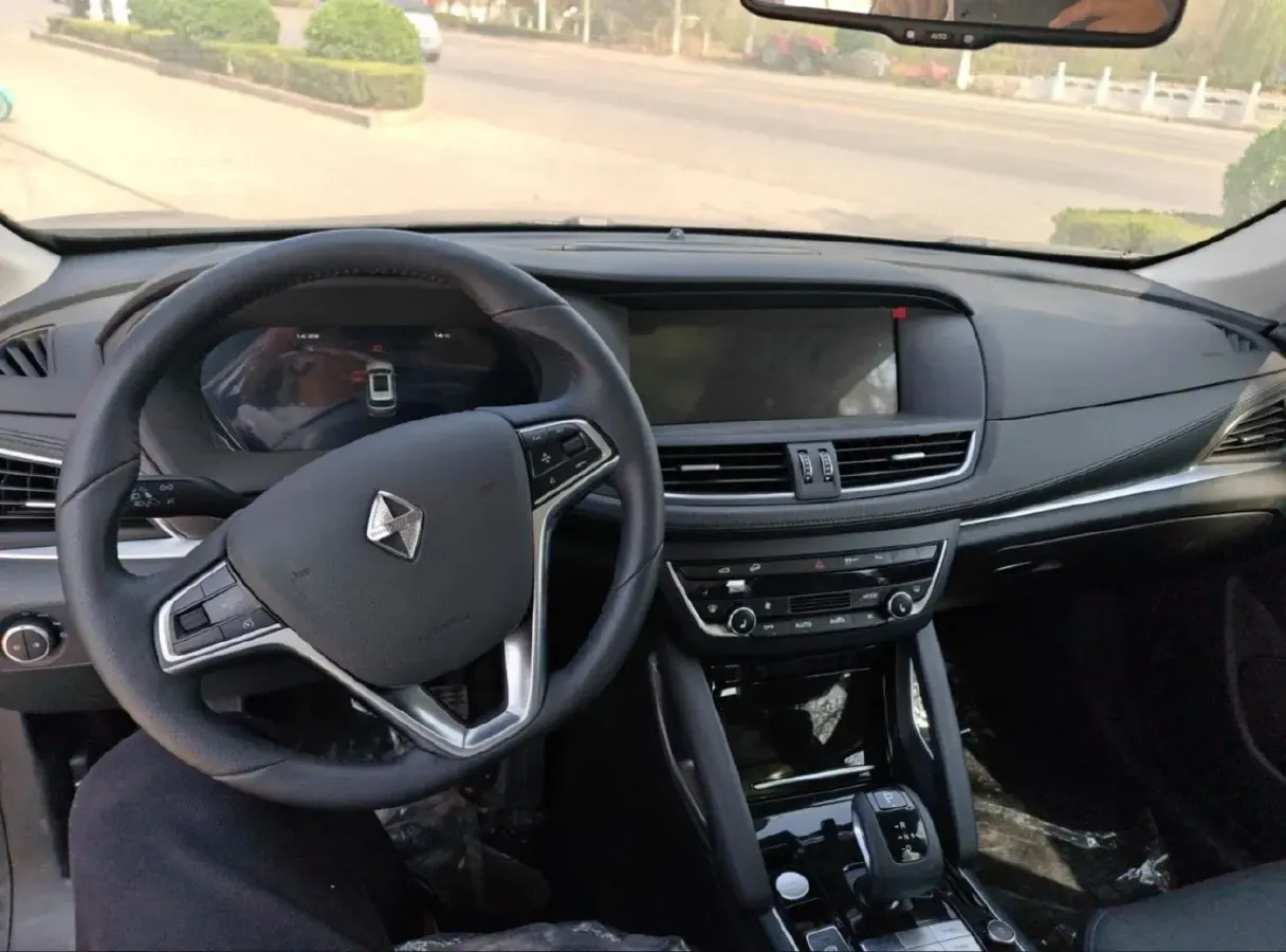 2018 Borgward BXi7 BEV 49KWH,autocango,china used car exporter,china ev exporter,chinese used car exporter,chinese used ev exporter