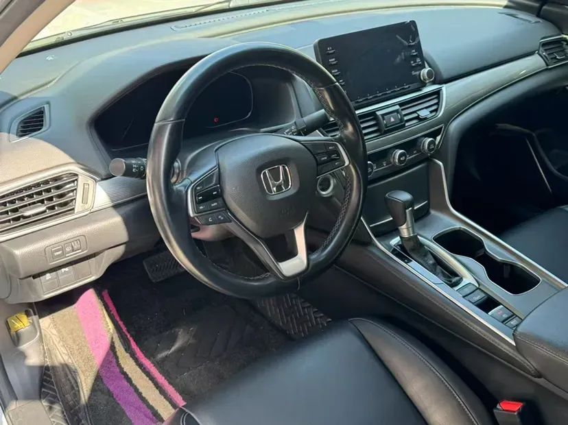 2021 Honda Accord 1.5T 194HP L4 CVT,autocango,china used car exporter,china ev exporter,chinese used car exporter,chinese used ev exporter