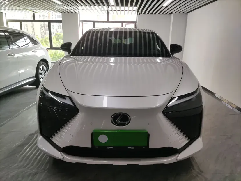 2023 Lexus RZ BEV 66KWH,autocango,china used car exporter,china ev exporter,chinese used car exporter,chinese used ev exporter