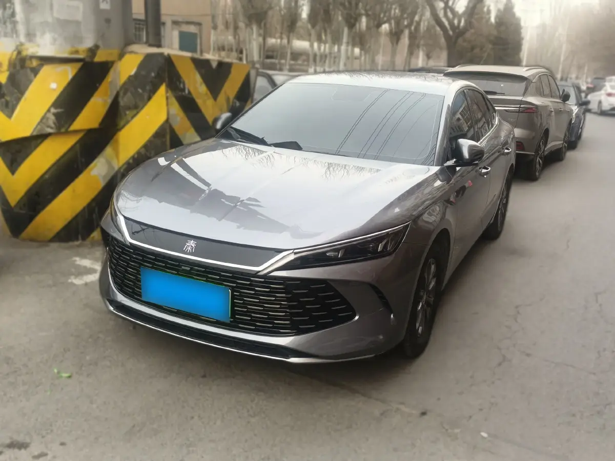 2024 BYD QinL 1.5L 101HP L4 E-CVT PHEV 10.08KWH