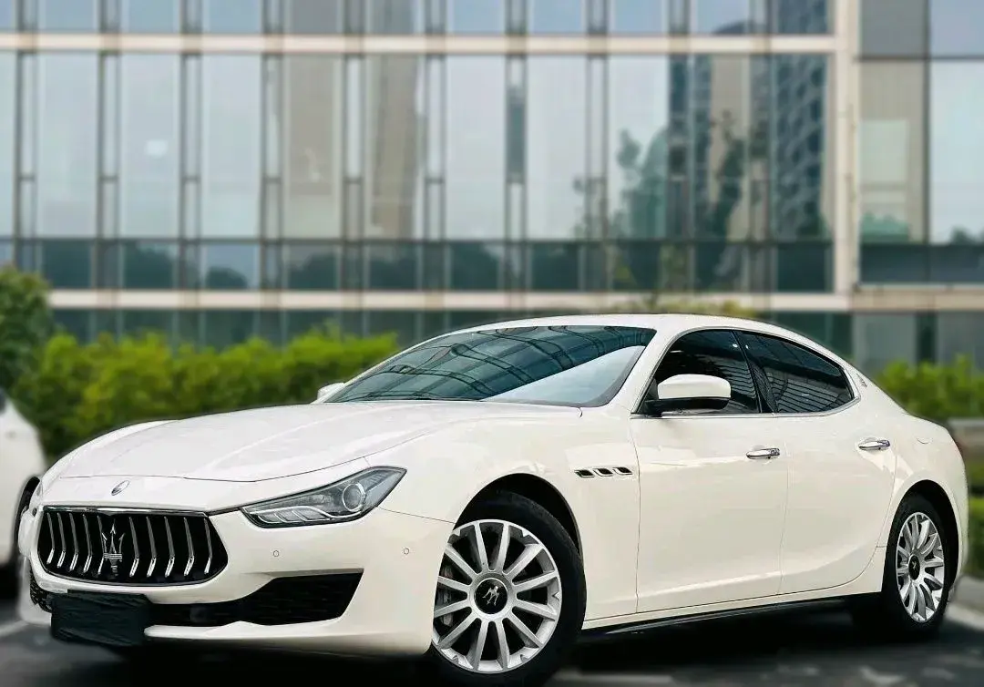 2018 Maserati Ghibli 3.0T 350HP V6 8AT