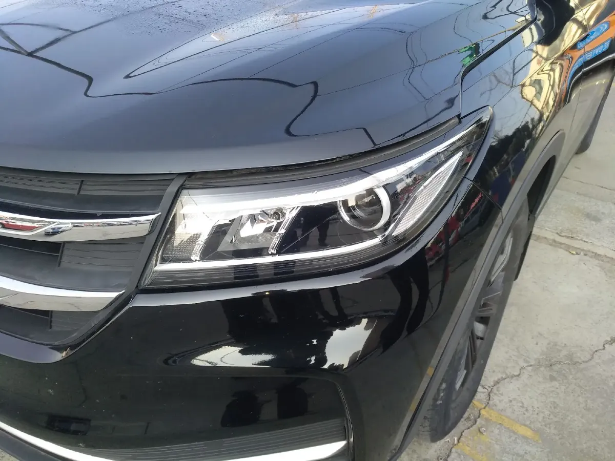 2020 DongFeng Fengon Fengon ix7 2.0T 231HP L4 6AT,autocango,china used car exporter,china ev exporter,chinese used car exporter,chinese used ev exporter